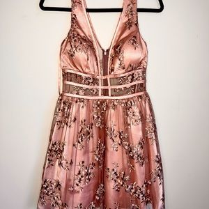 Prom/homecoming Gianni Bini Dress Rosegold